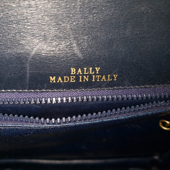 Vintage Bally Shoulder Bag - Picture 4 of 12